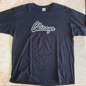 vintage oversized embroidered Chicago graphic tee
